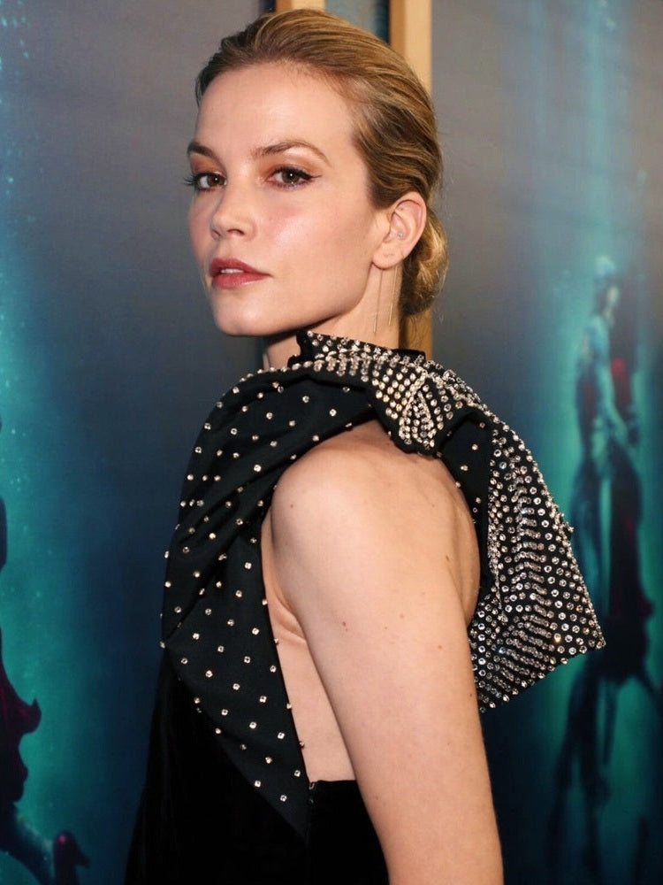 Sylvia Hoeks 8.5 x 11 Candid Color Photograph Art Print Photo Picture Collectibles:Photographic Images:Photographs Style Your Walls
